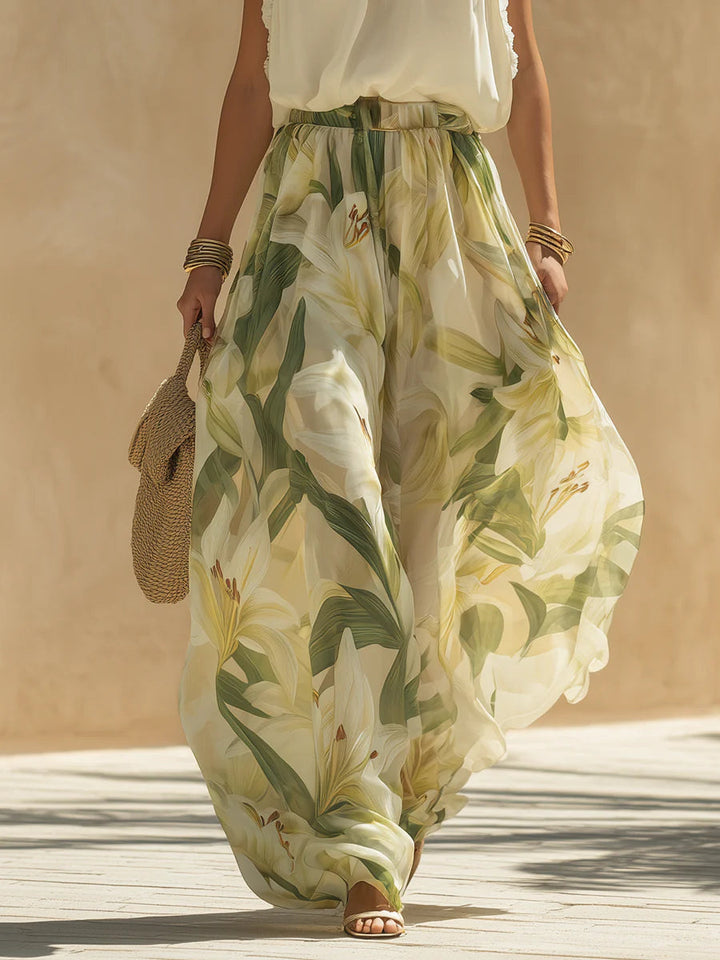 Camille | Sleeveless Top & Lily-Print Pants Set