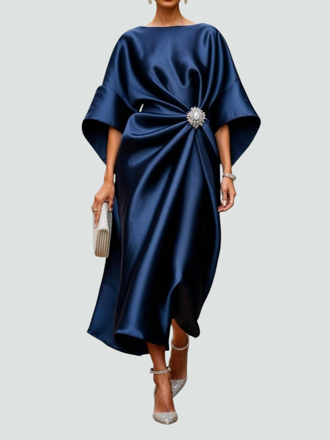 GABRIELLA | Long evening dress with luxurious detail and timeless elegance