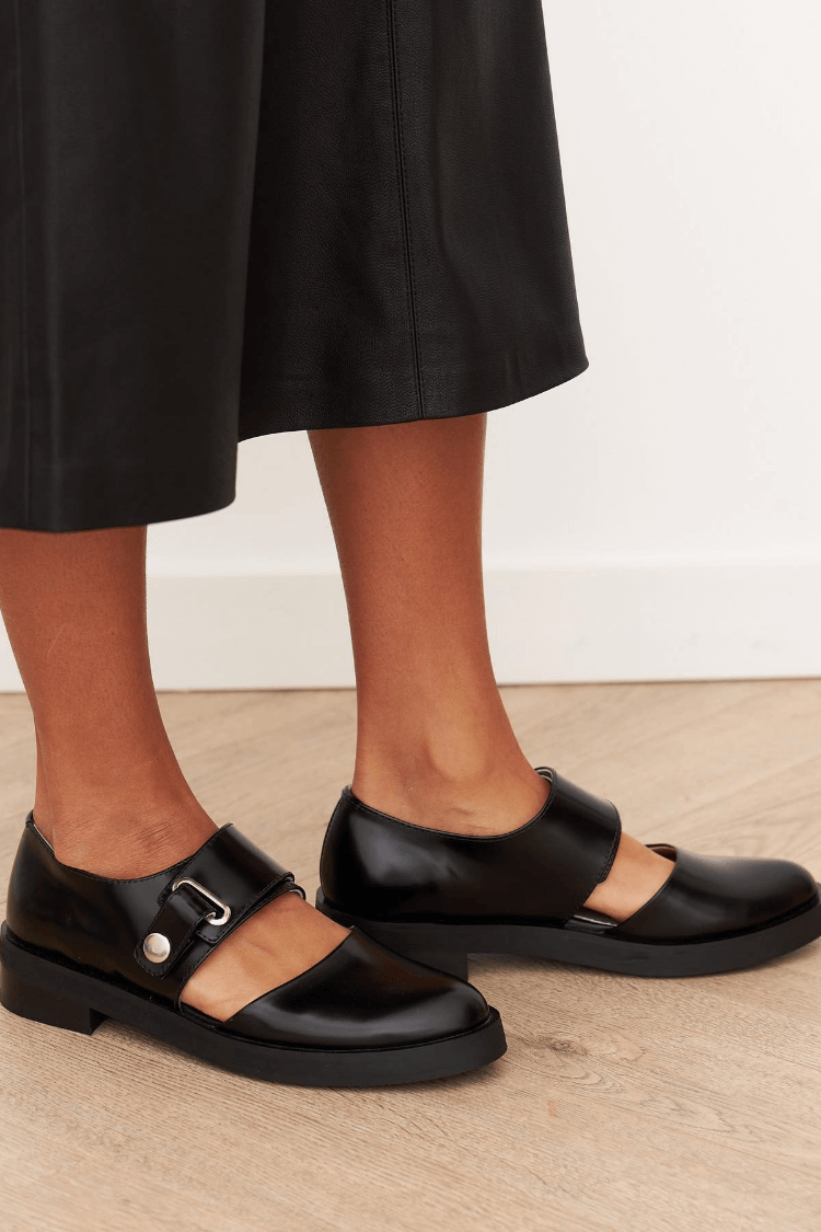 Sharon | Mary Jane with buckle