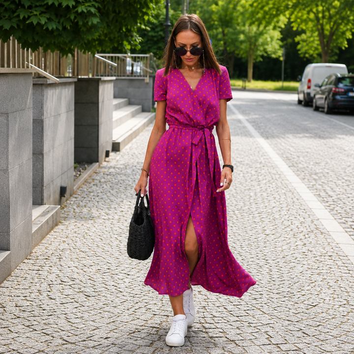 Amber | V-Neck Shaping Dress