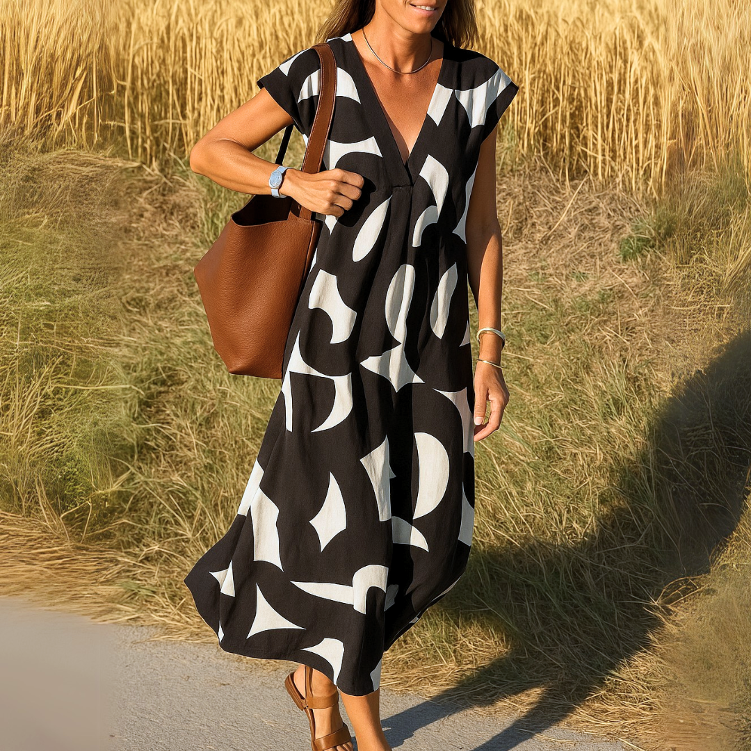 Waleria | Dress with V-Neck
