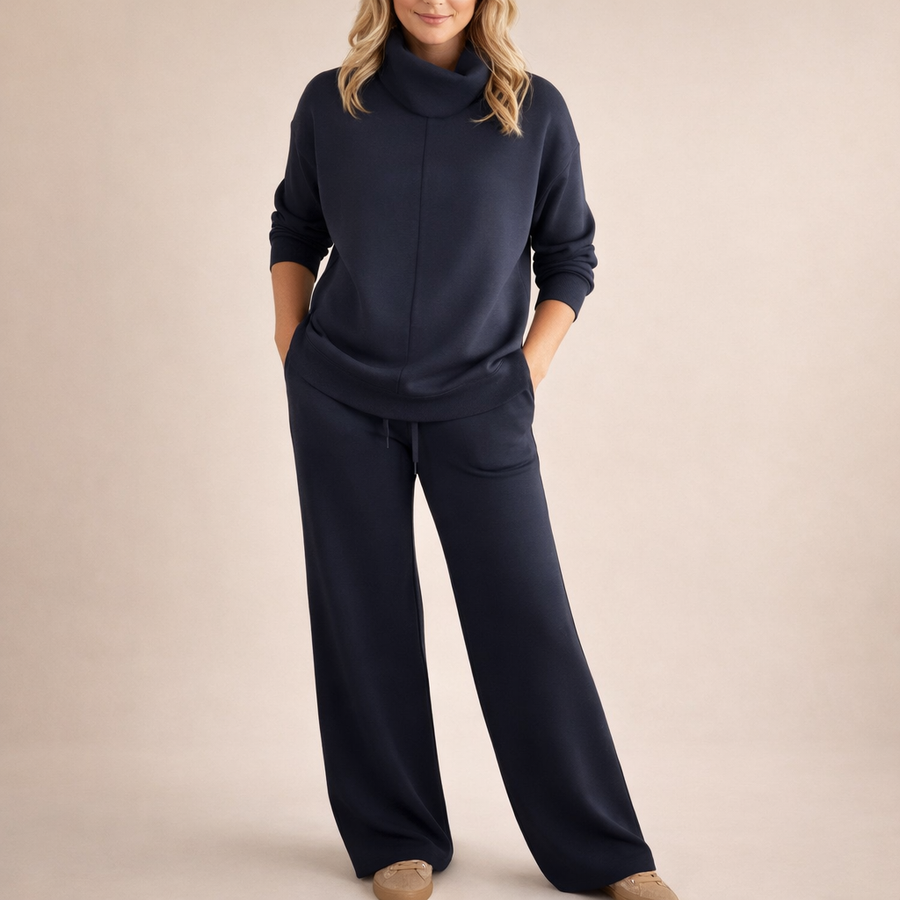 Emily | Cozy Tracksuit