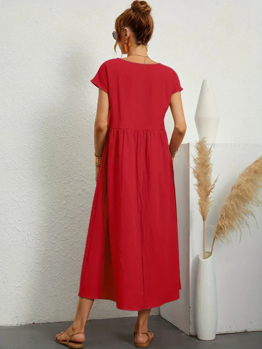 Gabriela | Airy Midi Dress