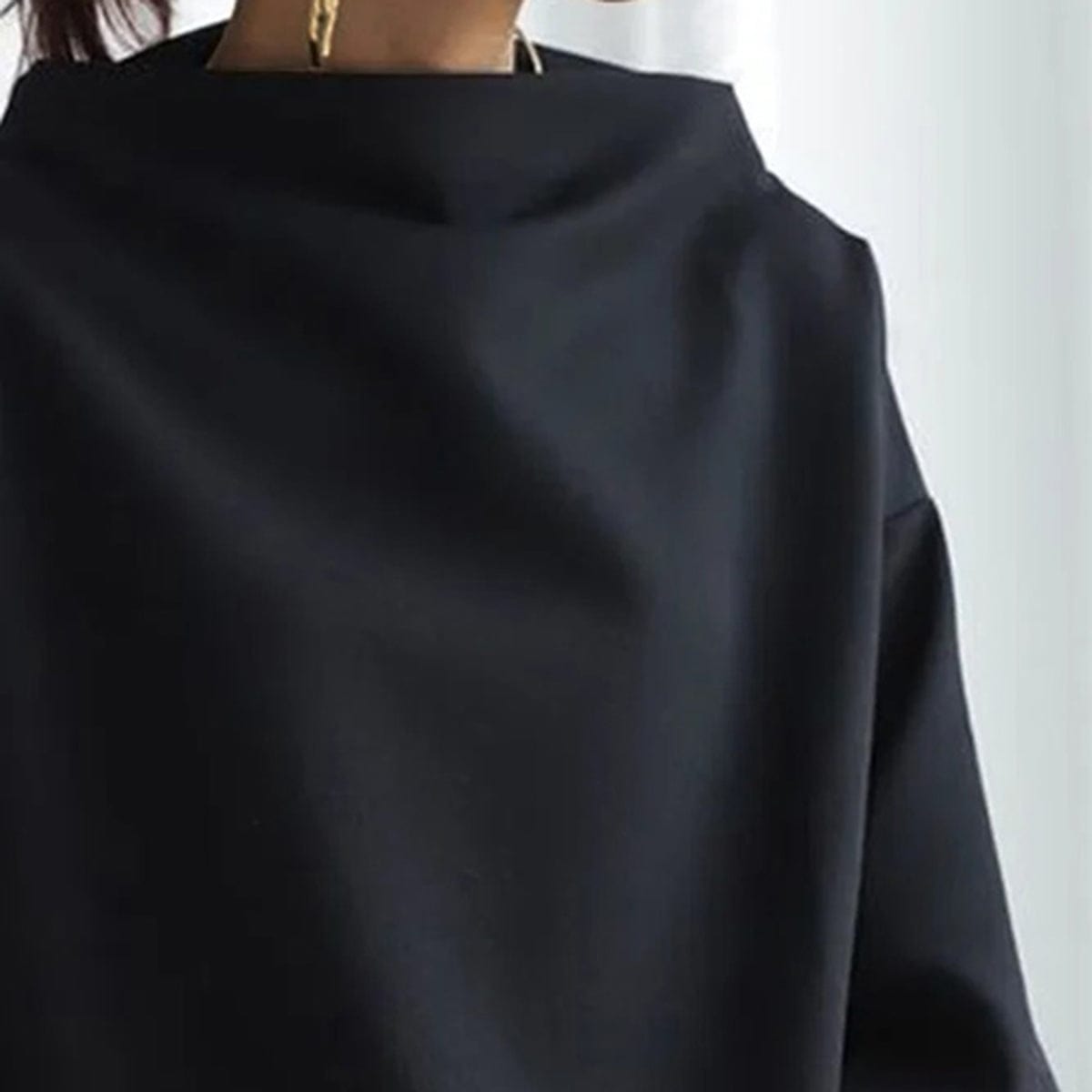 Elly | High-Neck Casual Top