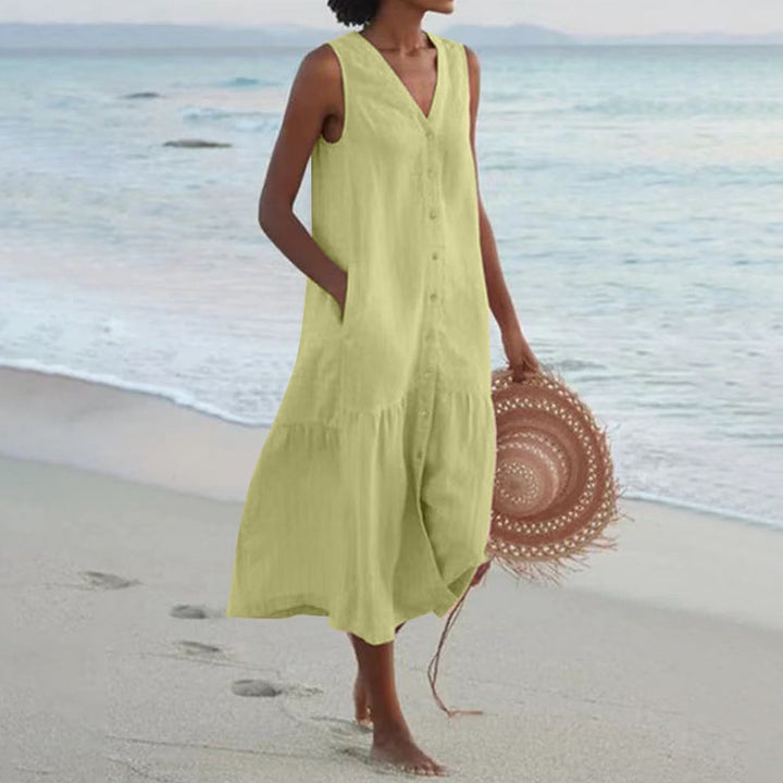 Maja | Dress with Buttons