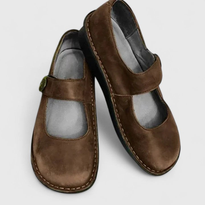 MARY JANE SHOES