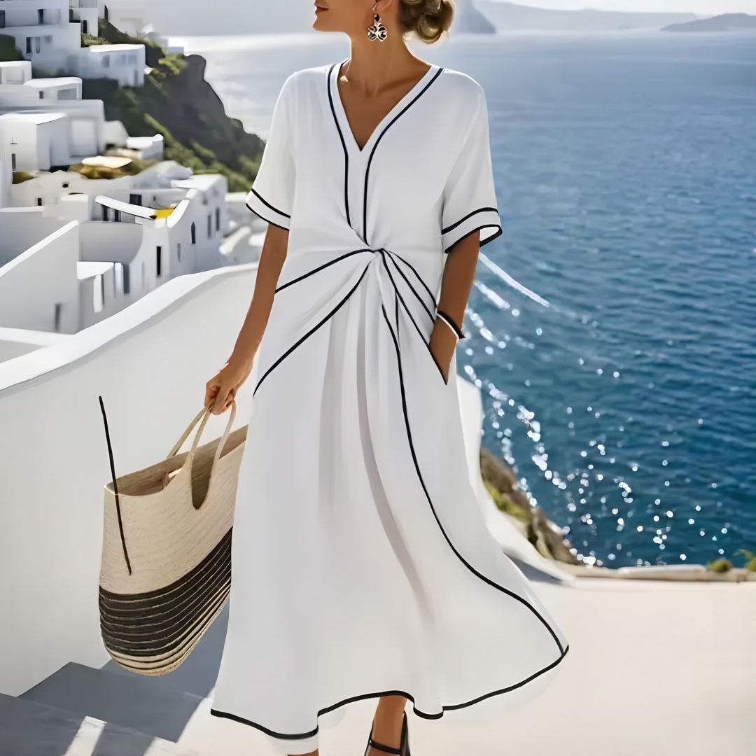 Athena | Elegant Dress Highlighting the Silhouette